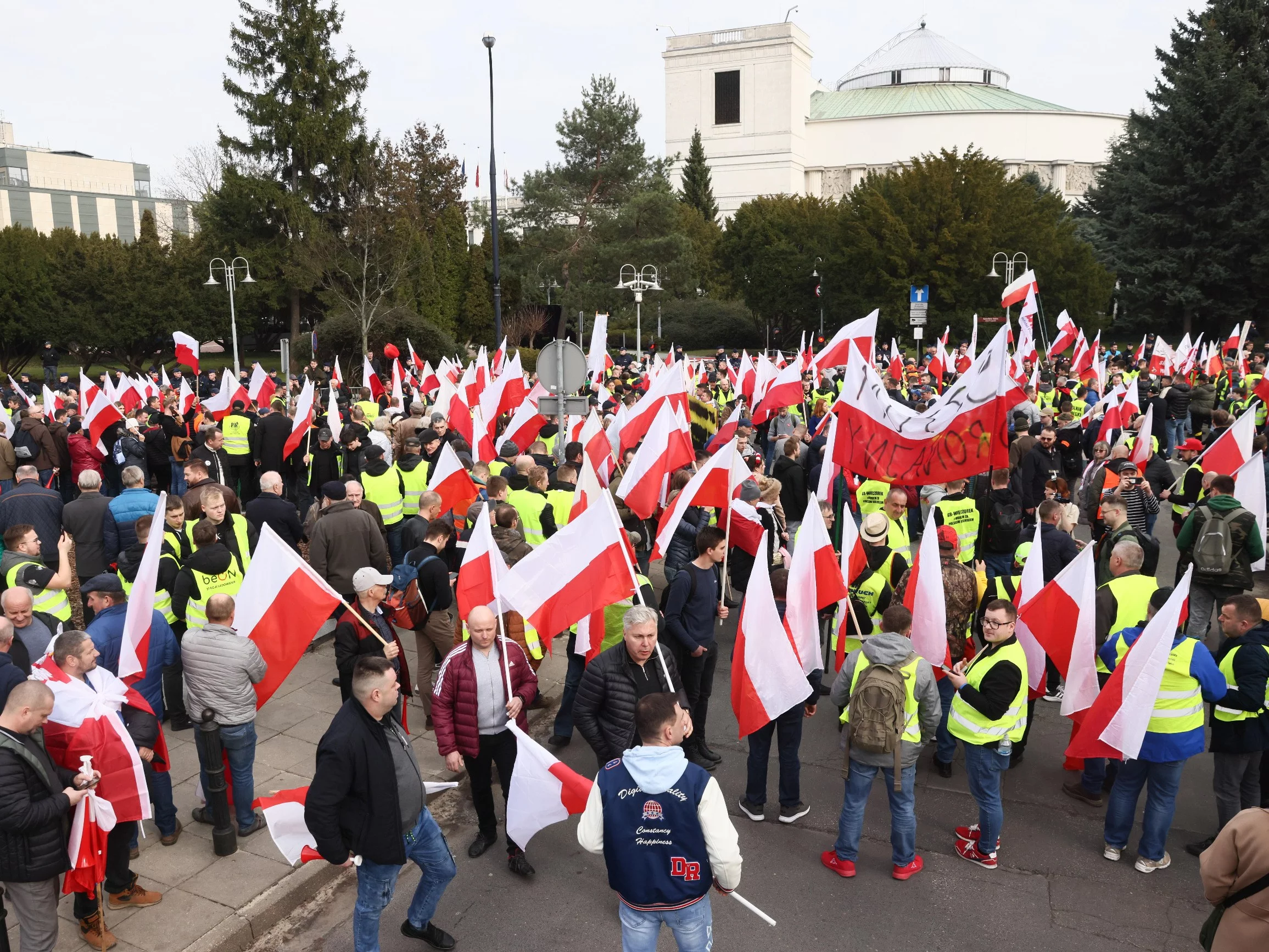 Protest rolników przed Sejmem