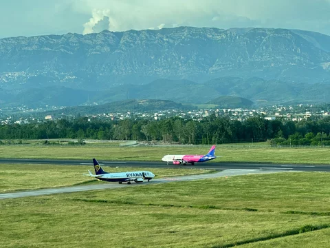 Samoloty Ryanair i Wizz Air