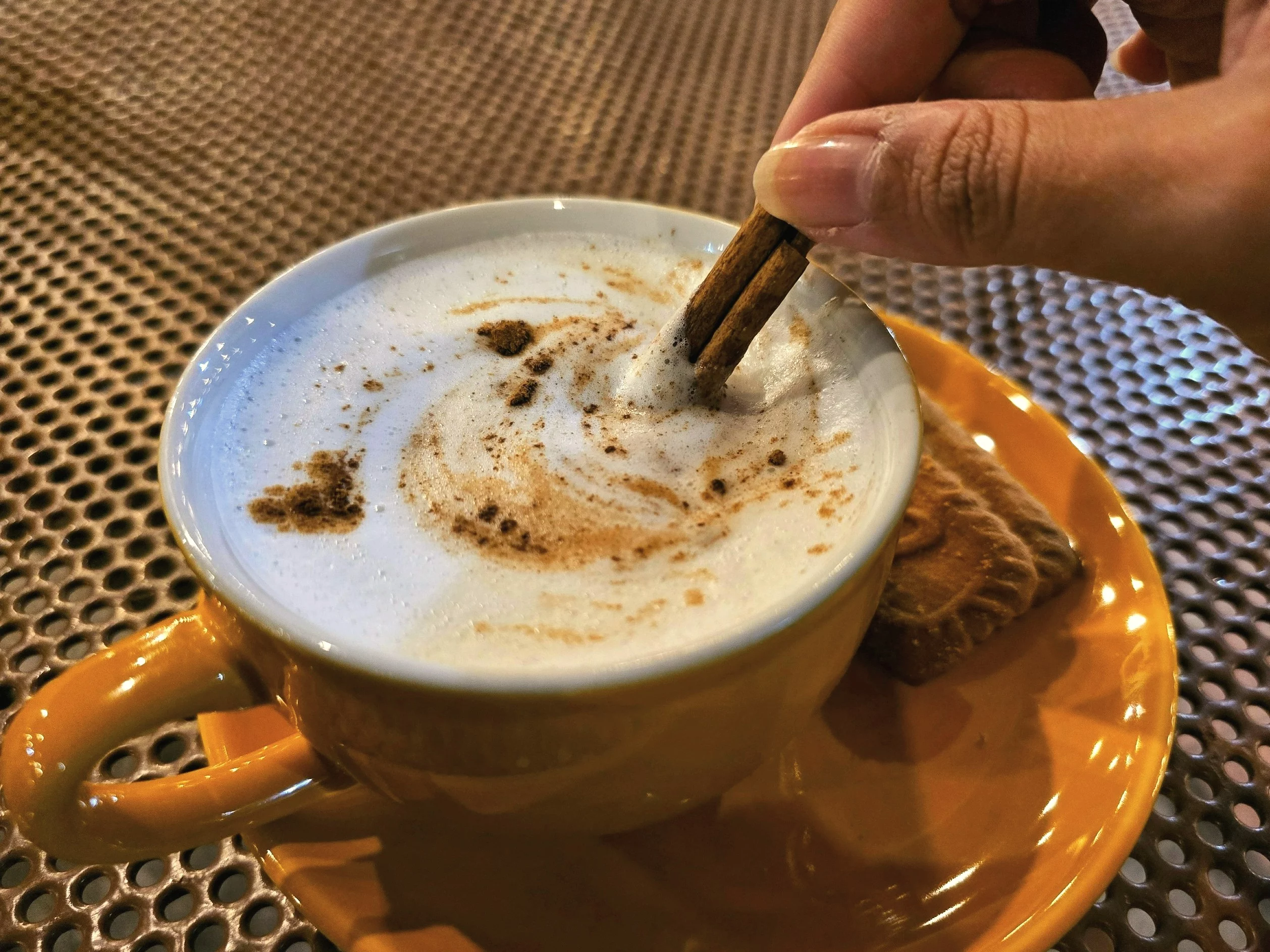 Jem łyżeczkę dziennie. Po kilku tygodniach cukier nie skacze, a napady głodu znikają