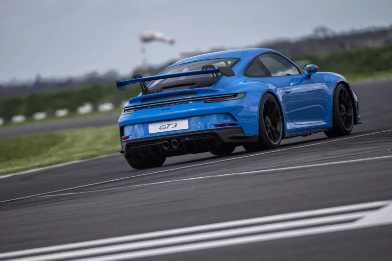 Porsche 911 GT3 na torze Silesia Ring