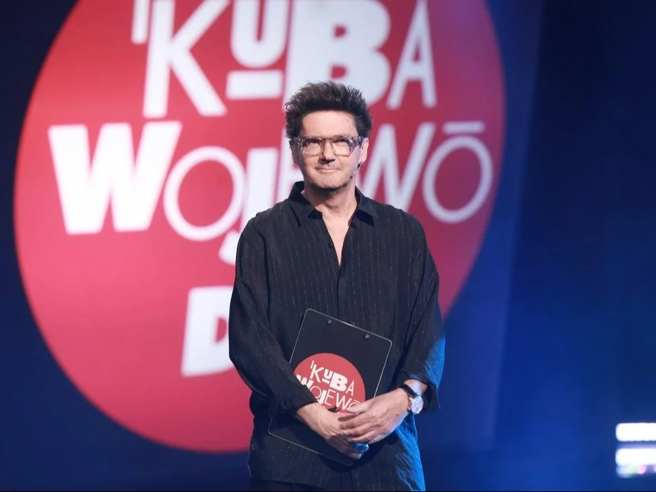 Kuba Wojew贸dzki odchodzi z pracy. Przez jedn膮 osob臋