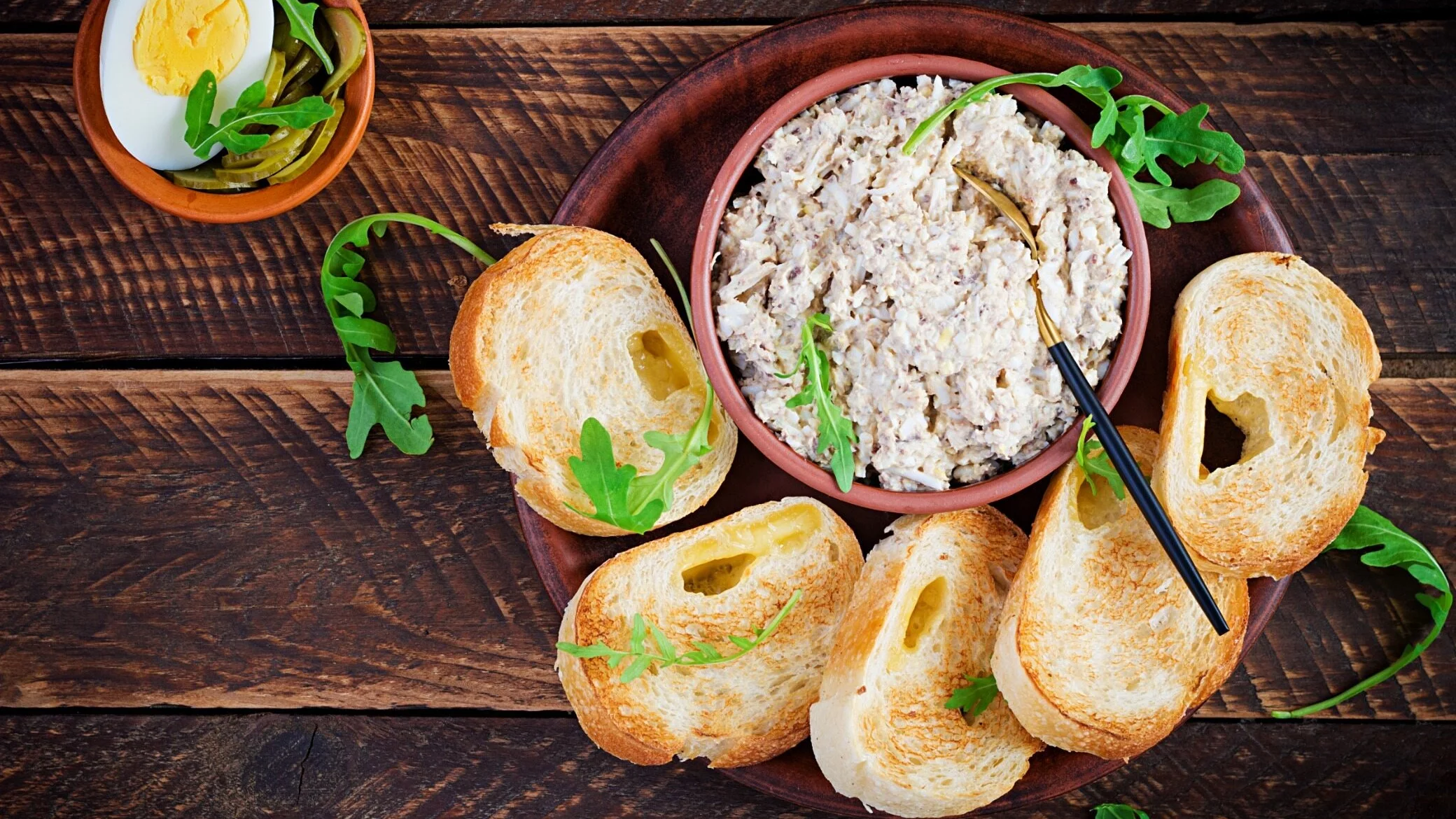 Kultowa pasta z PRL-u wraca po latach. Robię ją w 10 minut z znika ze stołu w sekundę