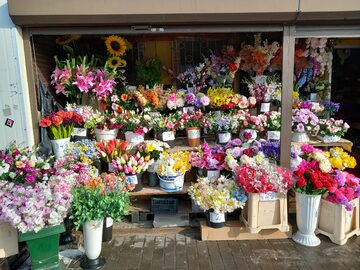Kwiaty są coraz droższe. Klienci kupują je sporadycznie