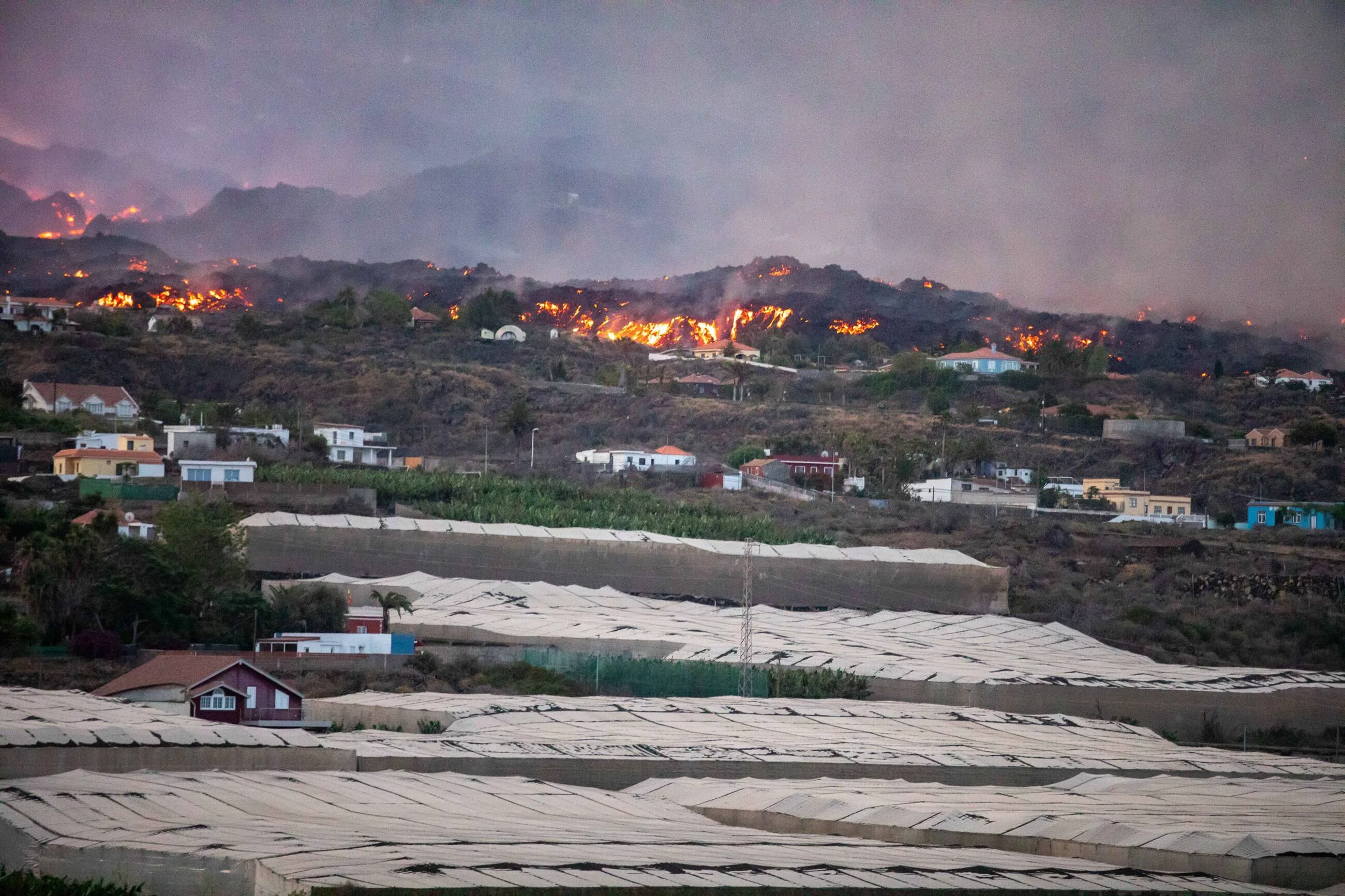 Pożary po erupcji wulkanu Cumbre Vieja na wyspie La Palma