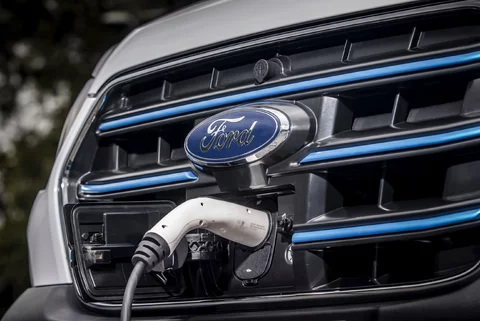 Ford E-Transit (samochód elektryczny)