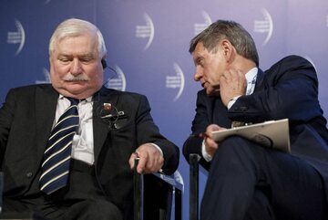 Lech Wałęsa i Leszek Balcerowicz w trakcie Europejskiego Kongresu Gospodarczego 2015