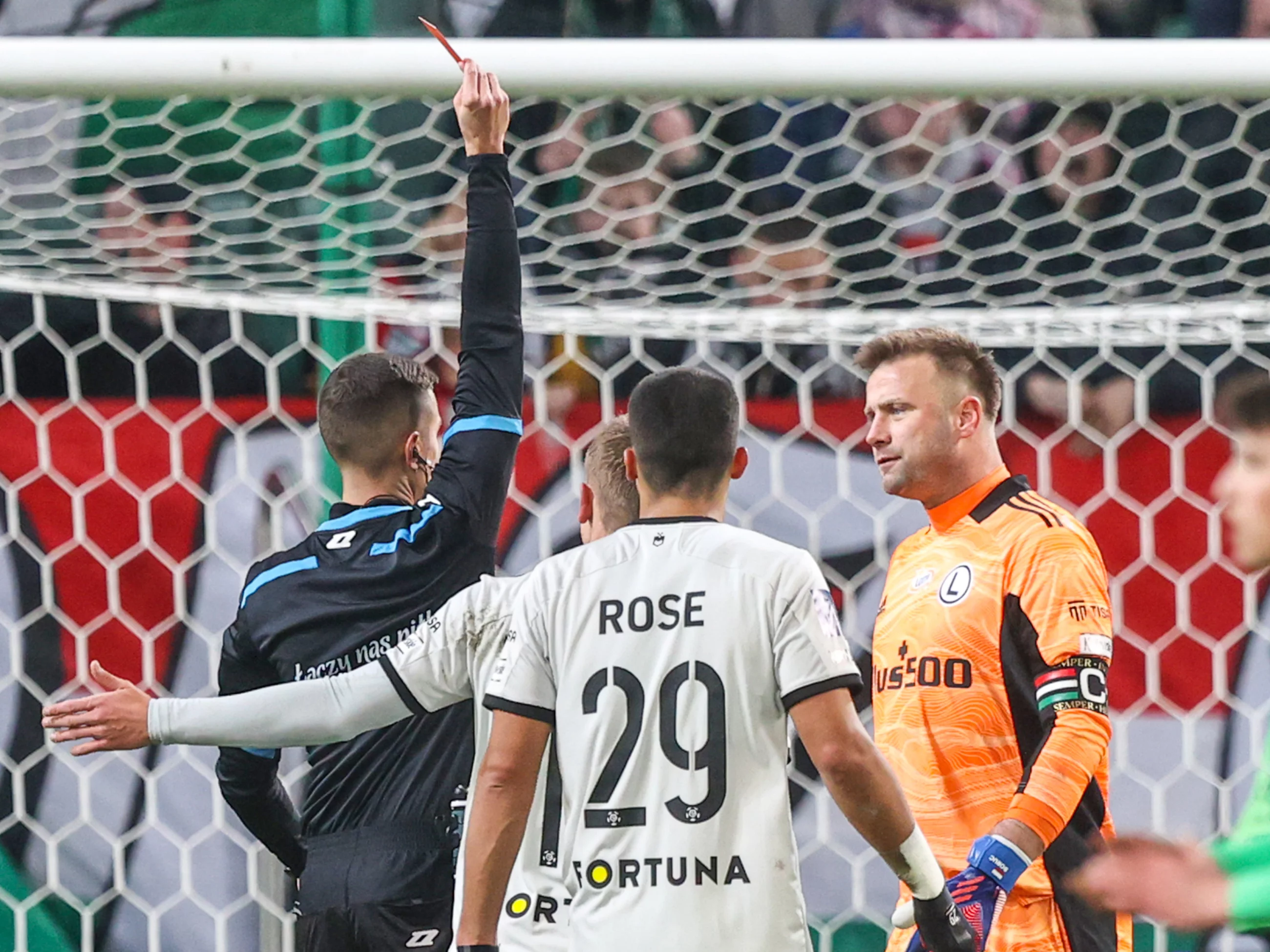 Legia Warszawa przegrywa z Wartą Poznań