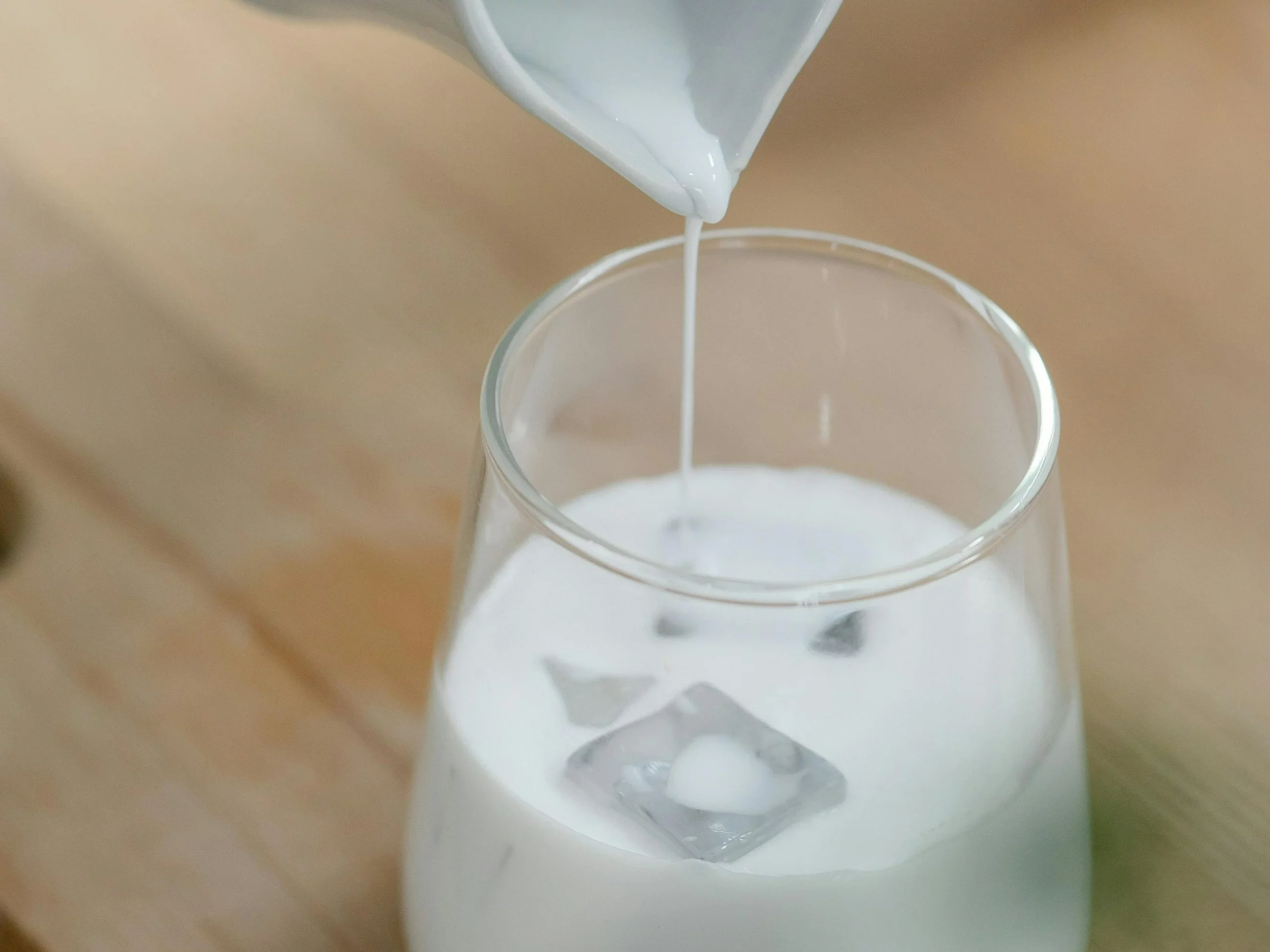 Mleko, zdjęcie ilustracyjne