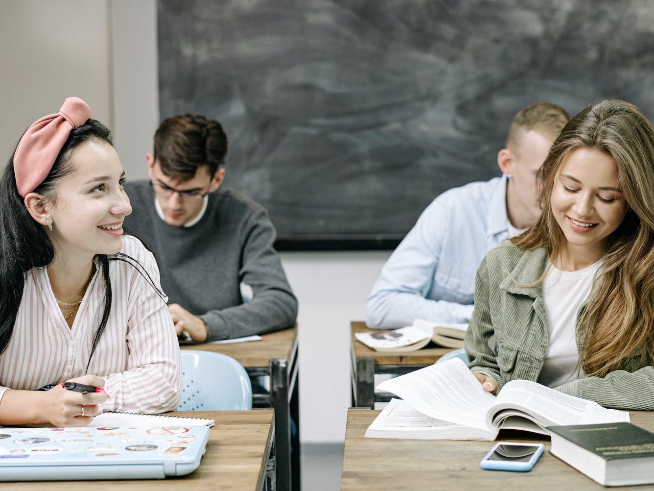 Zajęcia w centrum edukacji. Zdjęcie ilustracyjne