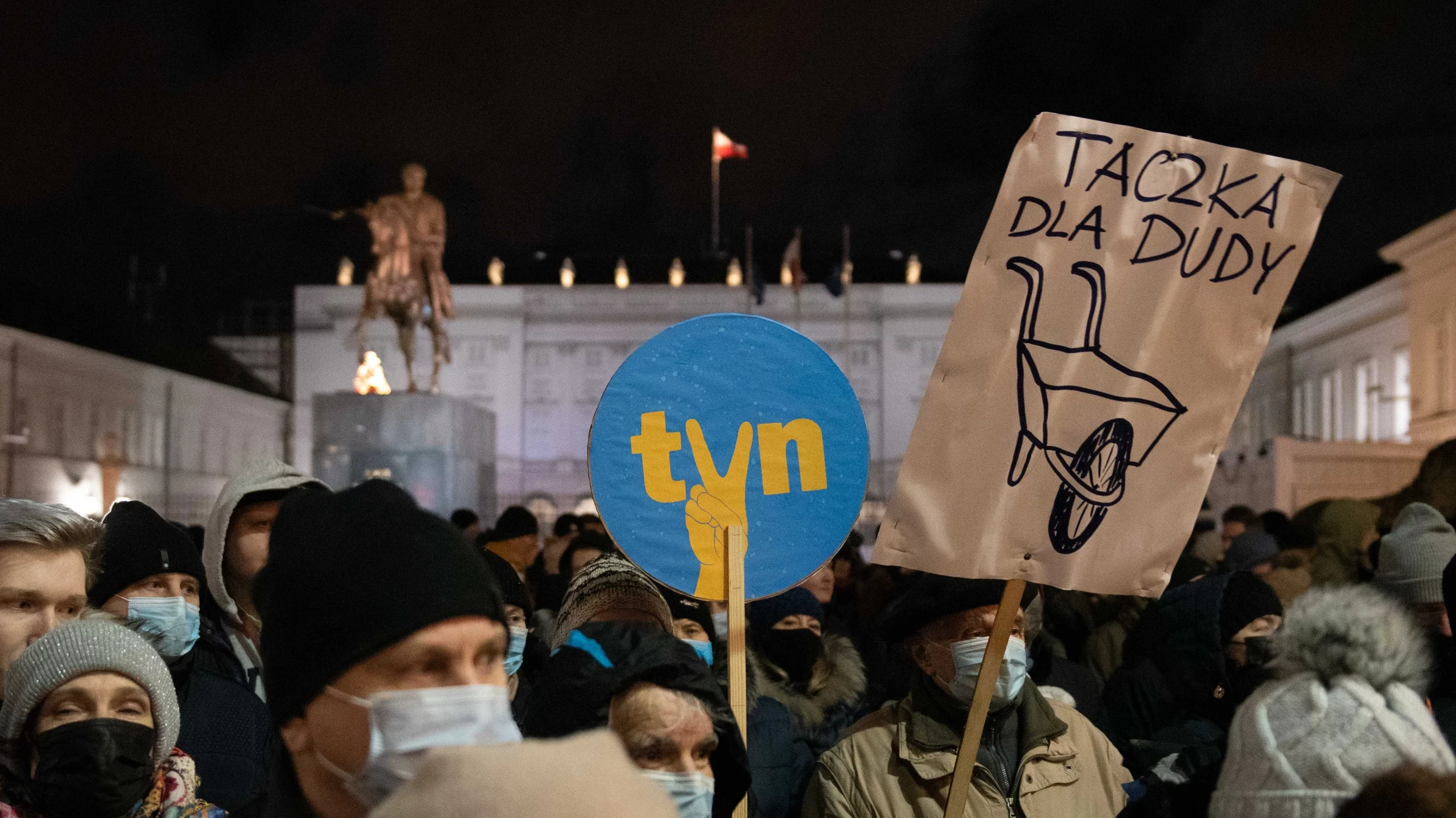 Protest w obronie mediów i TVN