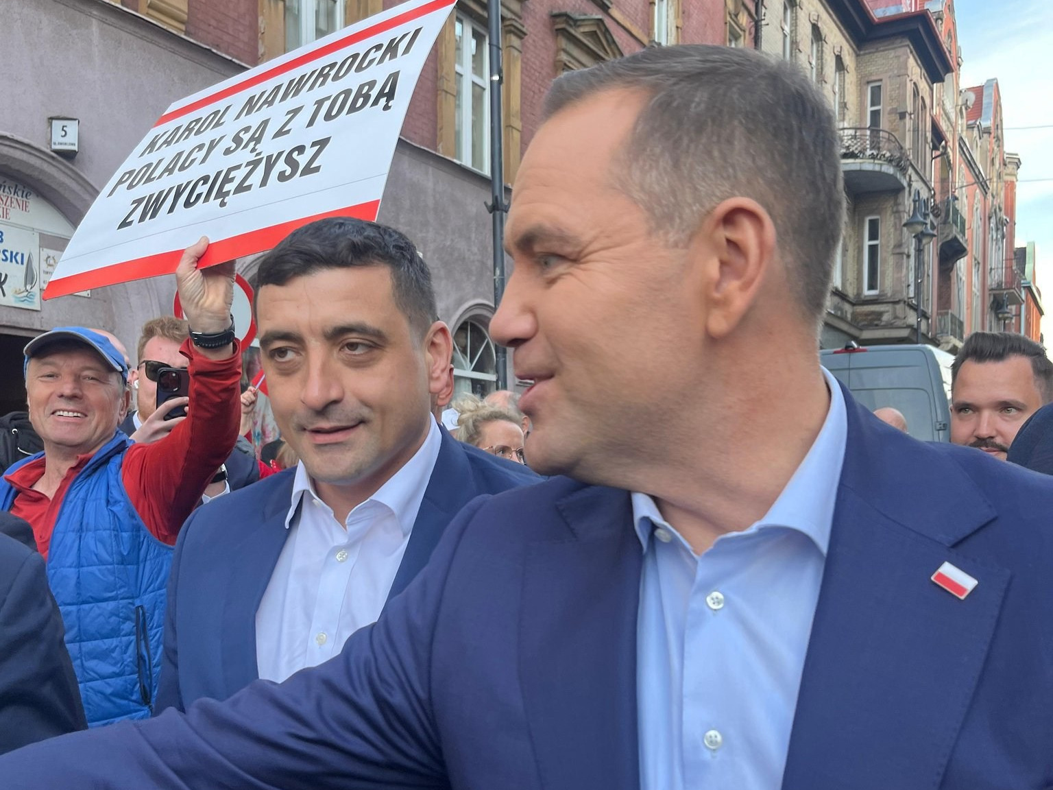 Lider nacjonalistycznej partii na wiecu Nawrockiego. „Przyszły prezydent”