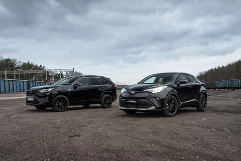 Toyota C-HR Hybrid Black Edition