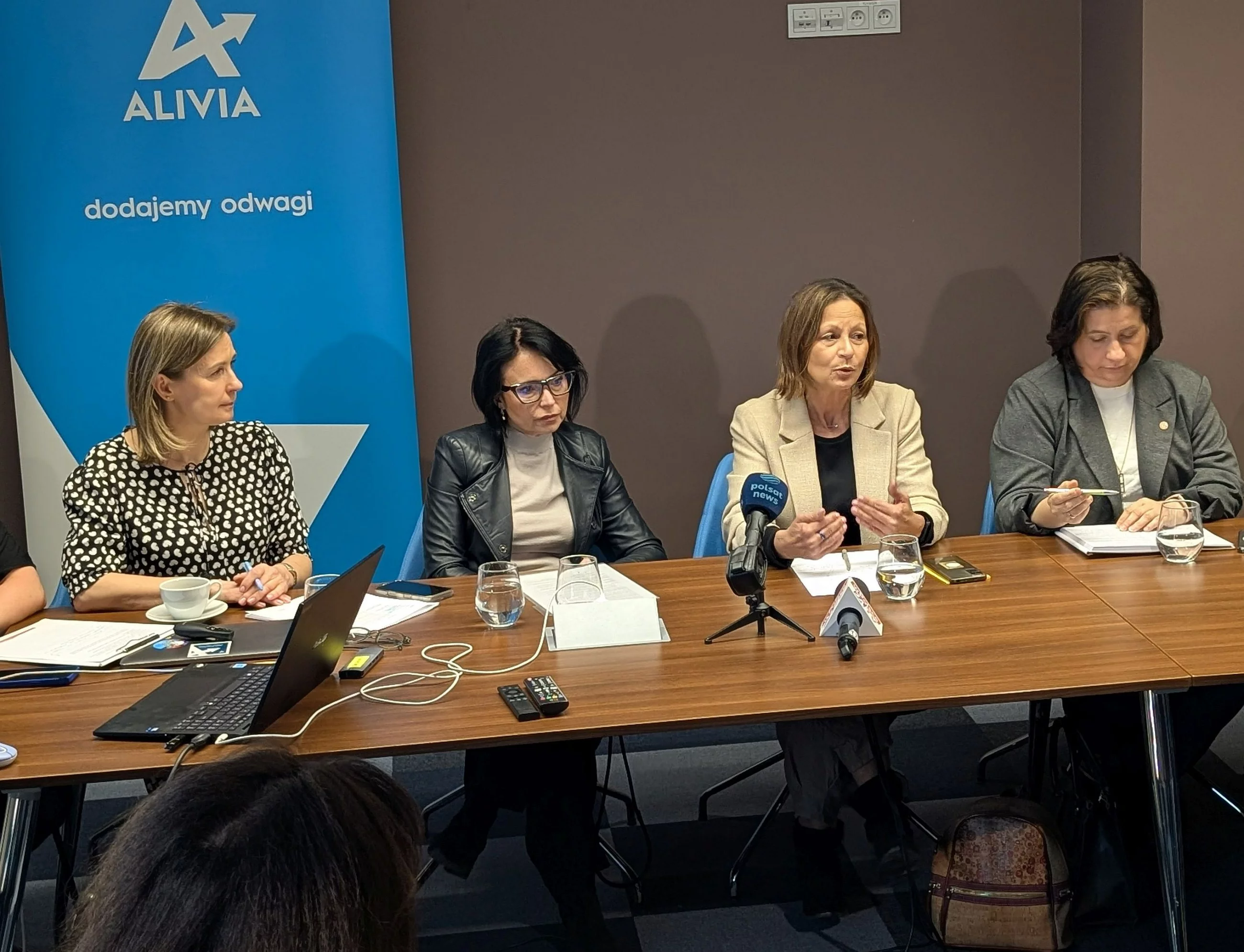 Konferencja „Cięcia w NFZ i ich wpływ na zdrowie pacjentów”