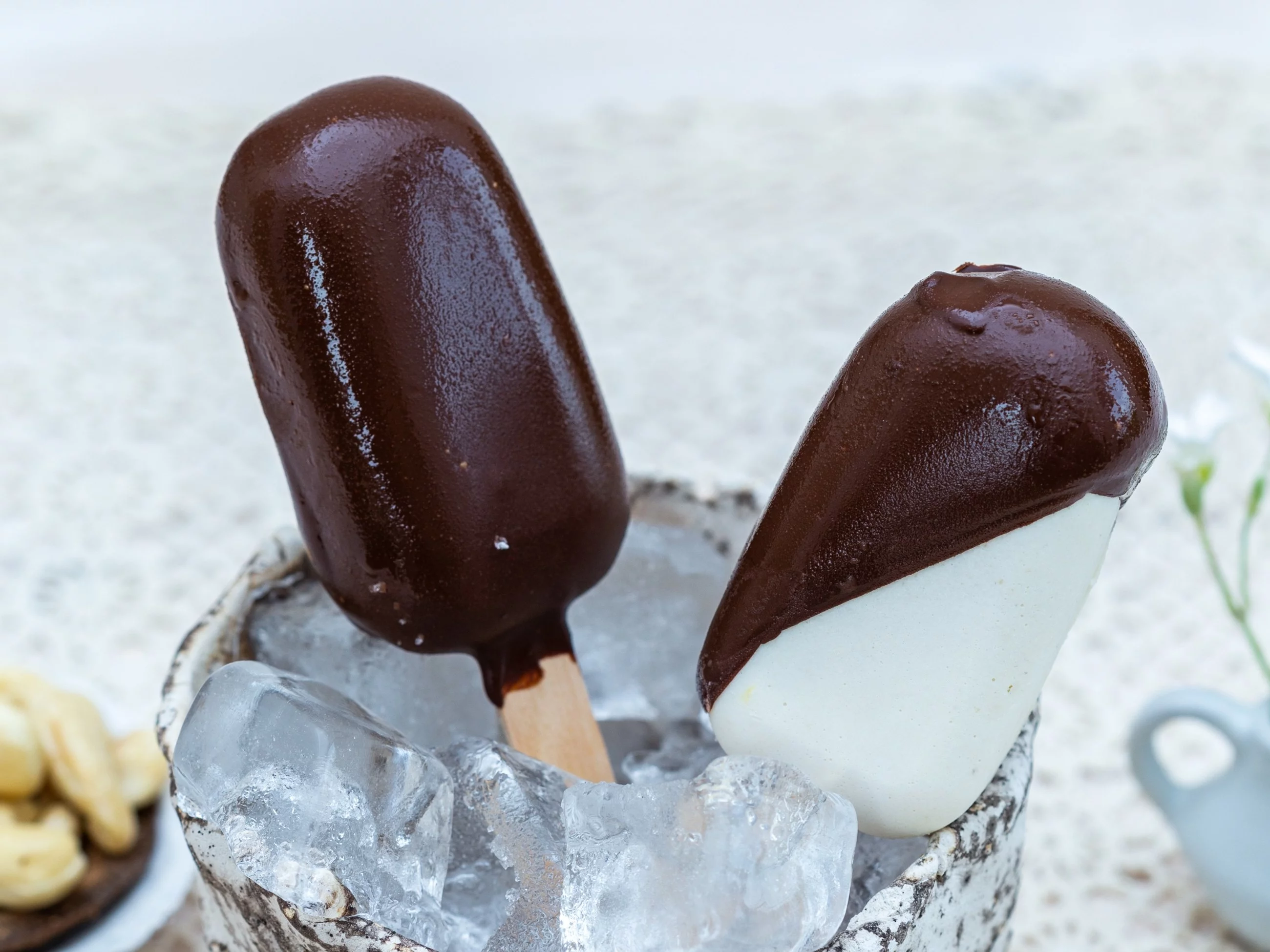 Lody w polewie, zdjęcie ilustracyjne