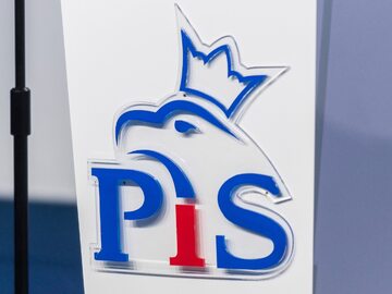 Logo PiS, zdj. ilustracyjne
