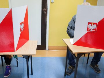 Lokal wyborczy w Warszawie