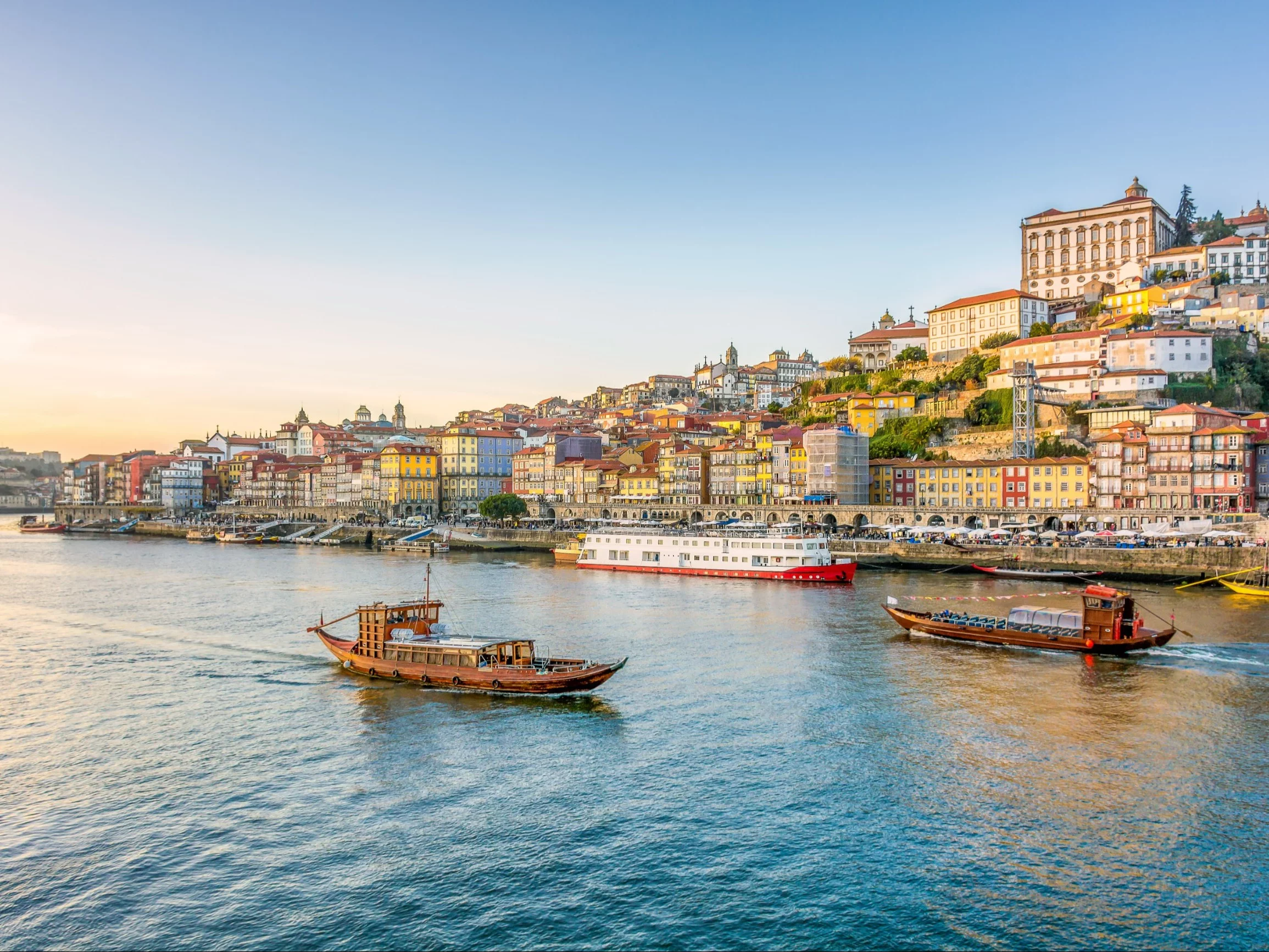 Lada chwila LOT ogłosi nową europejską trasę. Turyści będą zachwyceni