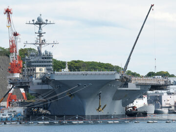 Lotniskowiec Marynarki Wojennej USA „George Washington”