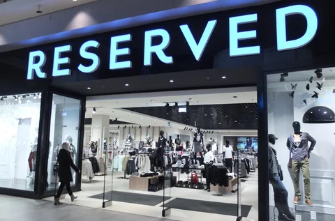 Salon Reserved