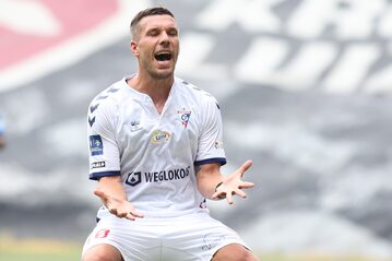 Ekstraklasa Transfer Lukasa Podolskiego Do Gornika Zabrze Prezes Dariusz Czernik Opowiada O Zarobkach Klubu