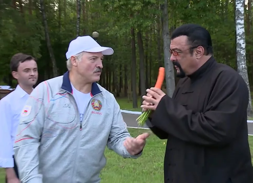 Aleksander Łukaszenka i Steven Seagal