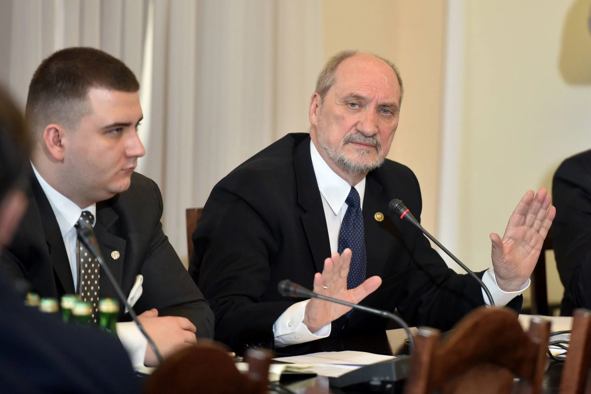 Bartłomiej Misiewicz i Antoni Macierewicz