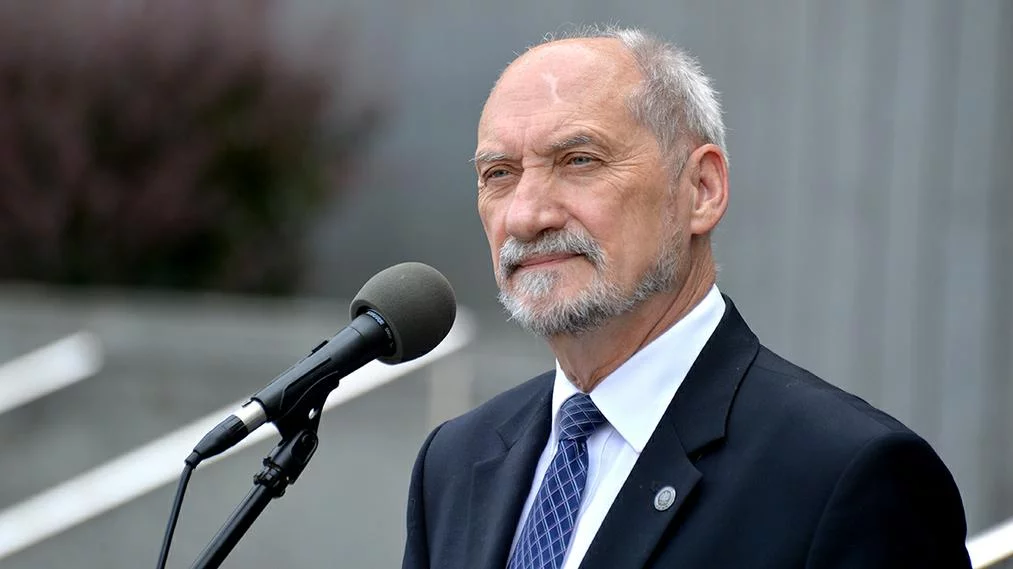 Szef MON Antoni Macierewicz