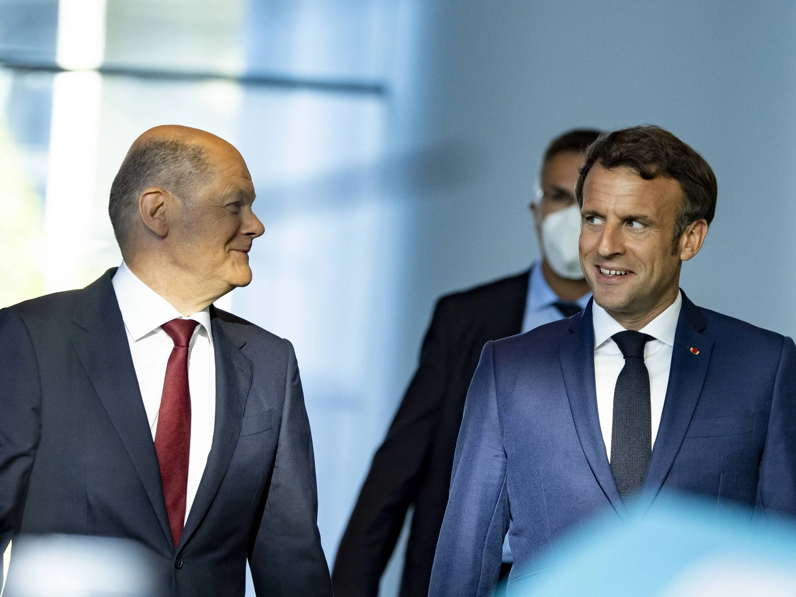 Olaf Scholz i Emmanuel Macron