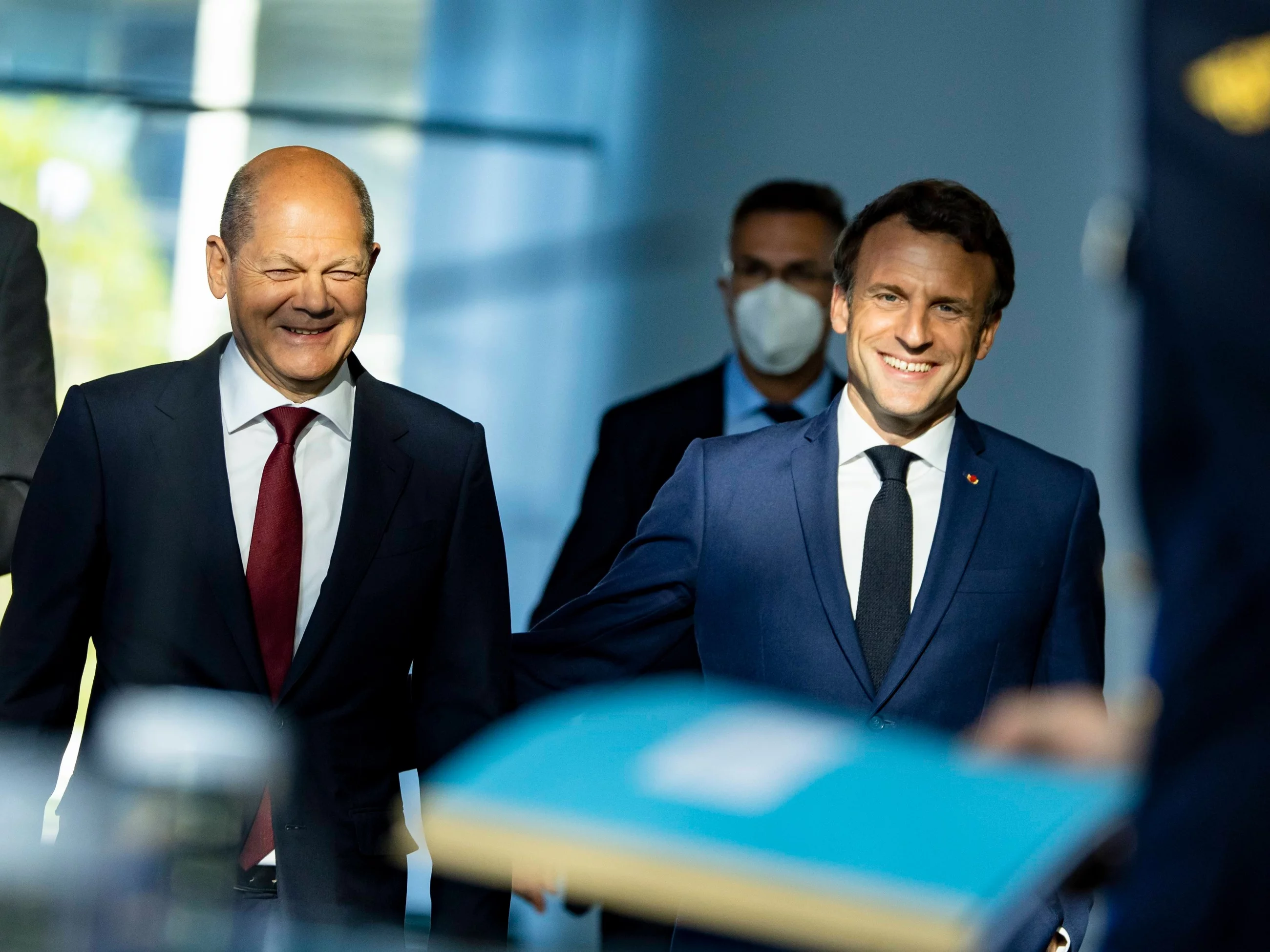 Olaf Scholz i Emmanuel Macron