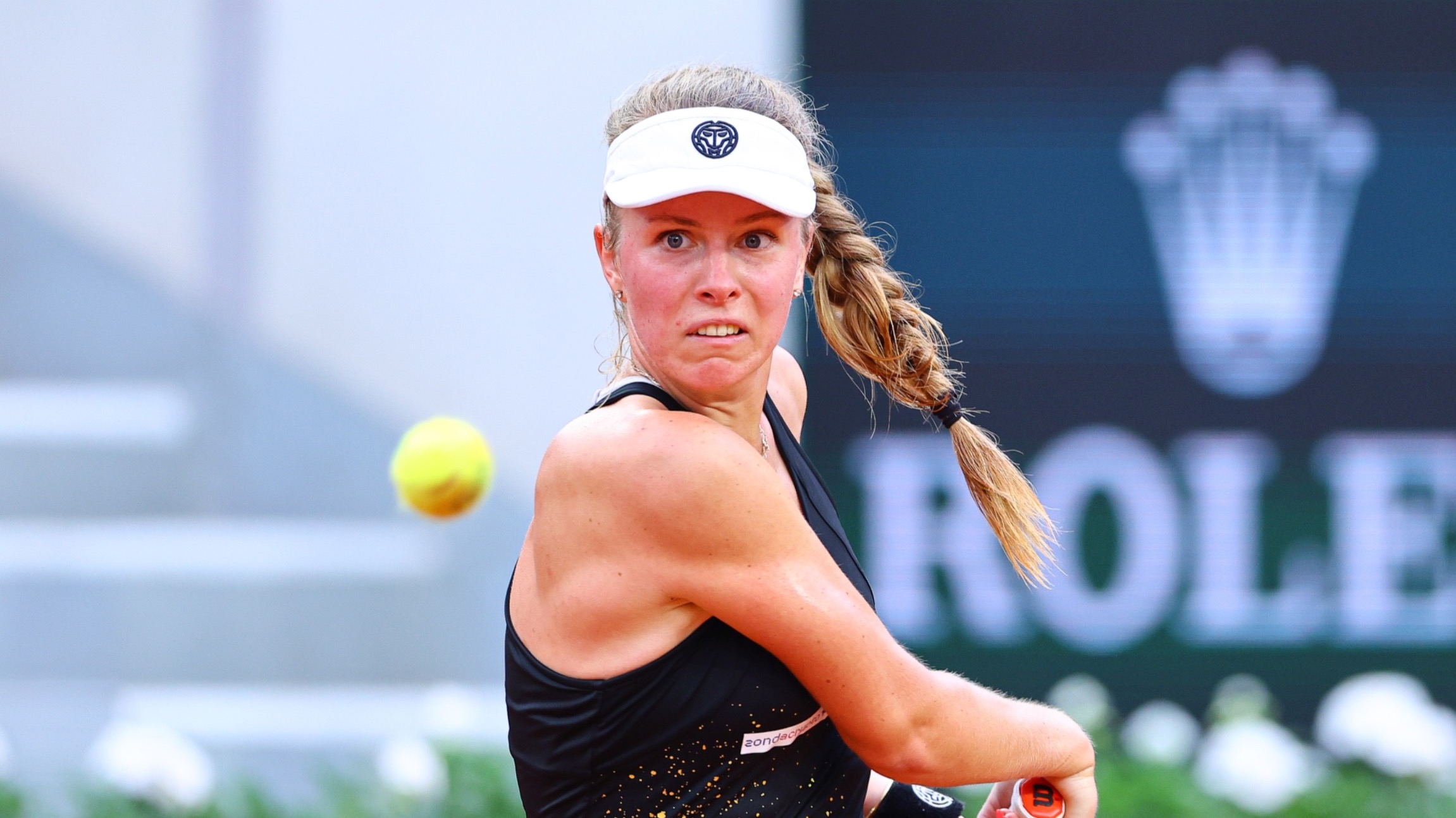 Magdalena Fręch – Anhelina Kalinina, Polka awansowała do półfinału – Tenis – Sport Wprost