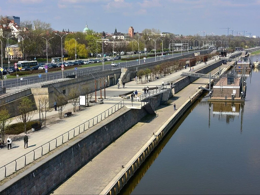 Makabryczne odkrycie przy bulwarach wiślanych. Znamy pseudonim mężczyzny