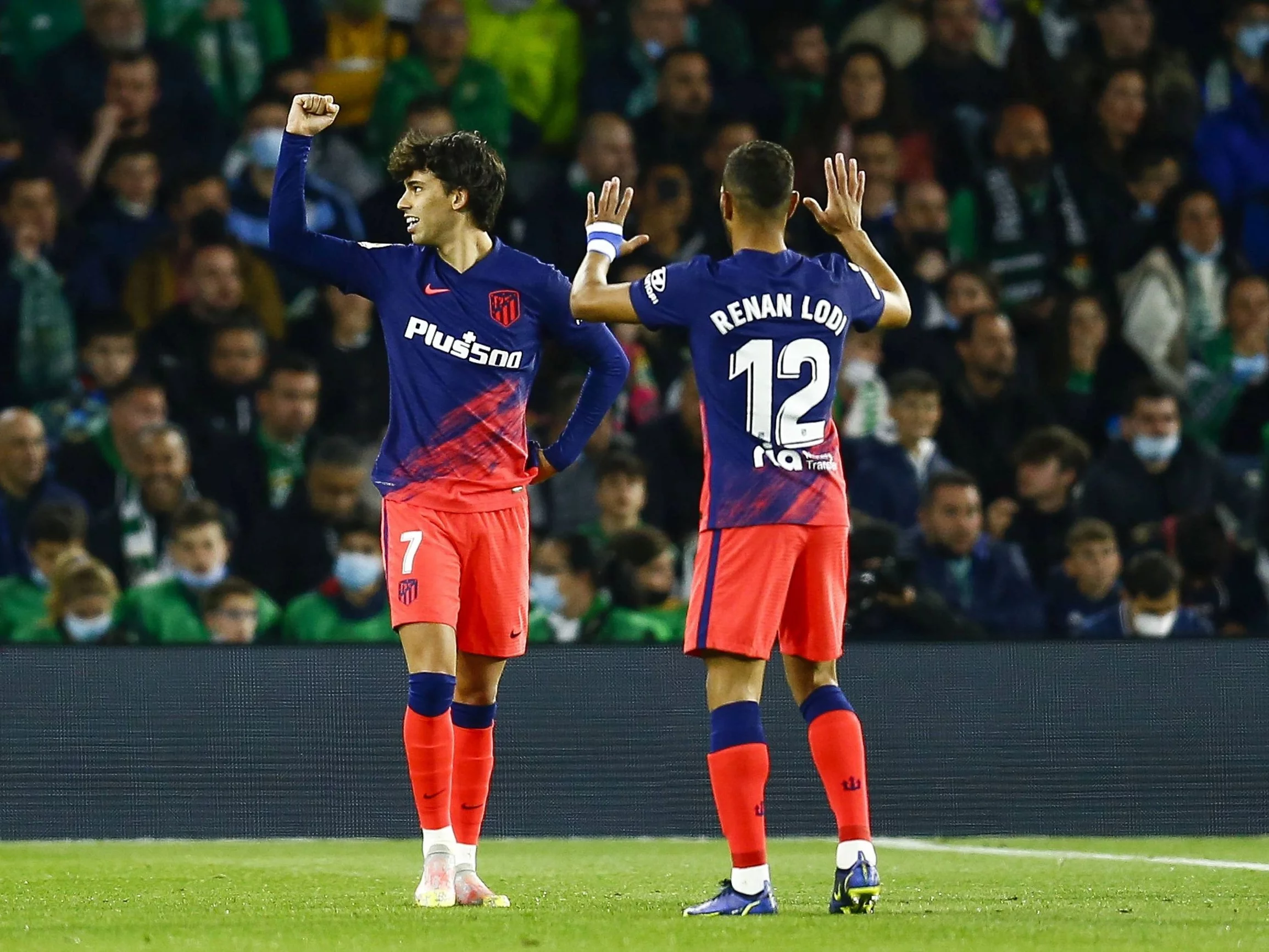 Joao Felix i Renan Lodi