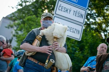 Manifestacja przyjaźni na granicy polsko-czeskiej