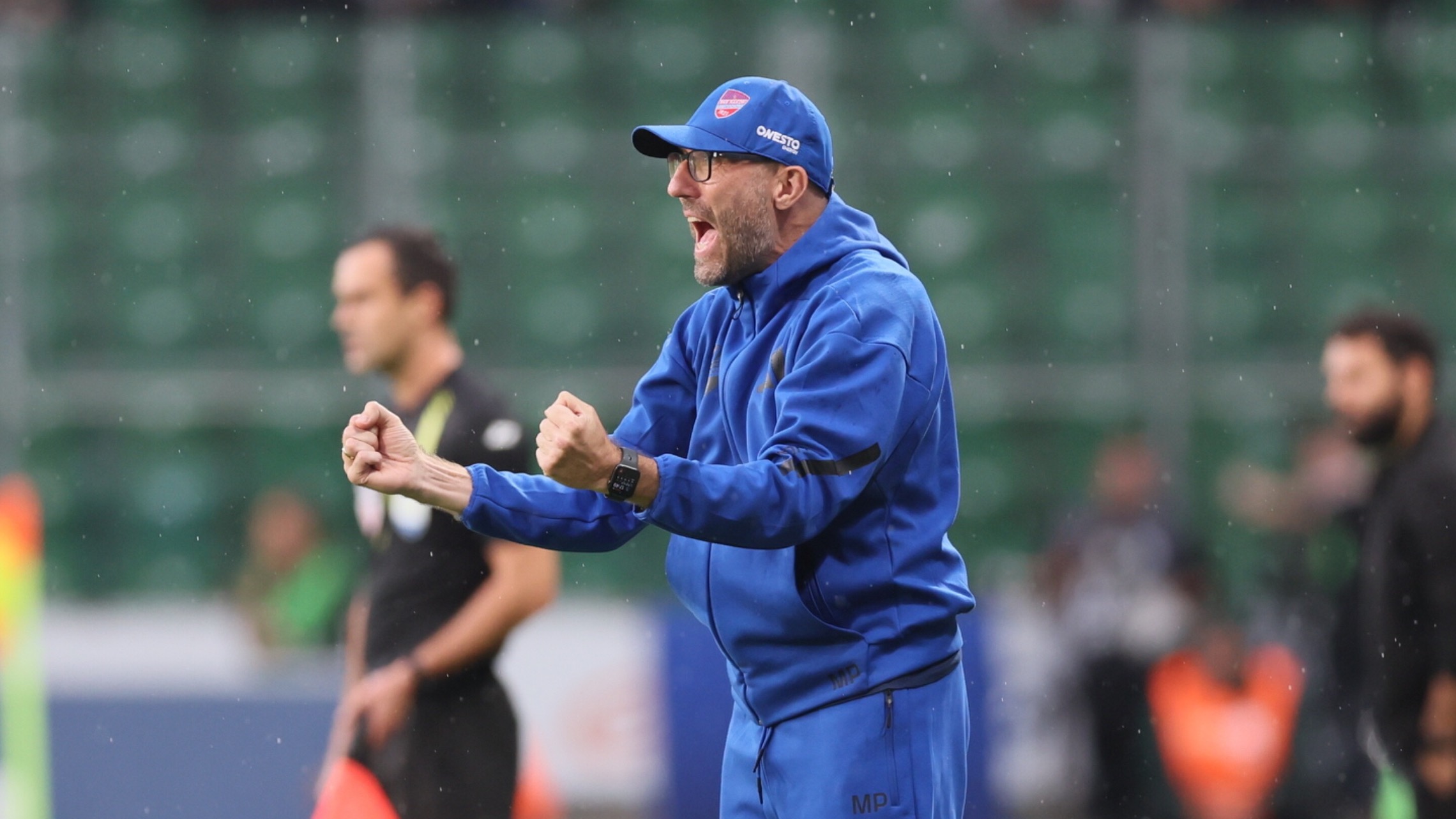 Legia Warszawa – Raków Częstochowa. Zwycięstwo drużyny Marka Papszuna w Ekstraklasie – Ekstraklasa – Sport Wprost