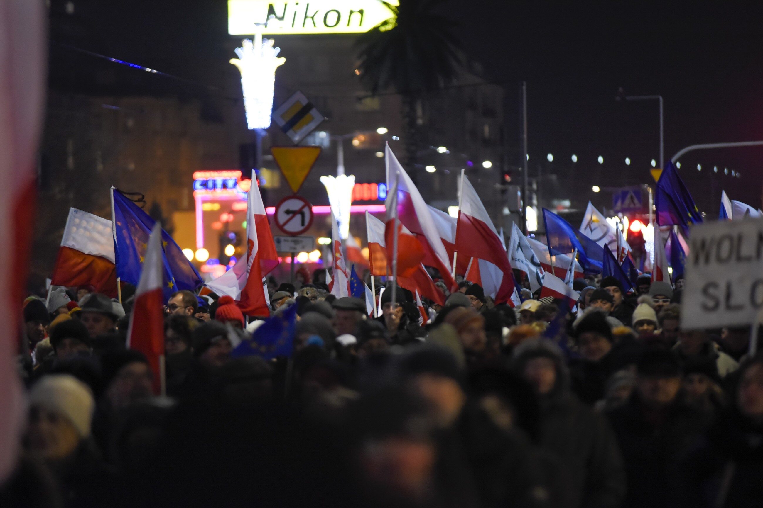 Marsz KOD 13 grudnia w Warszawie