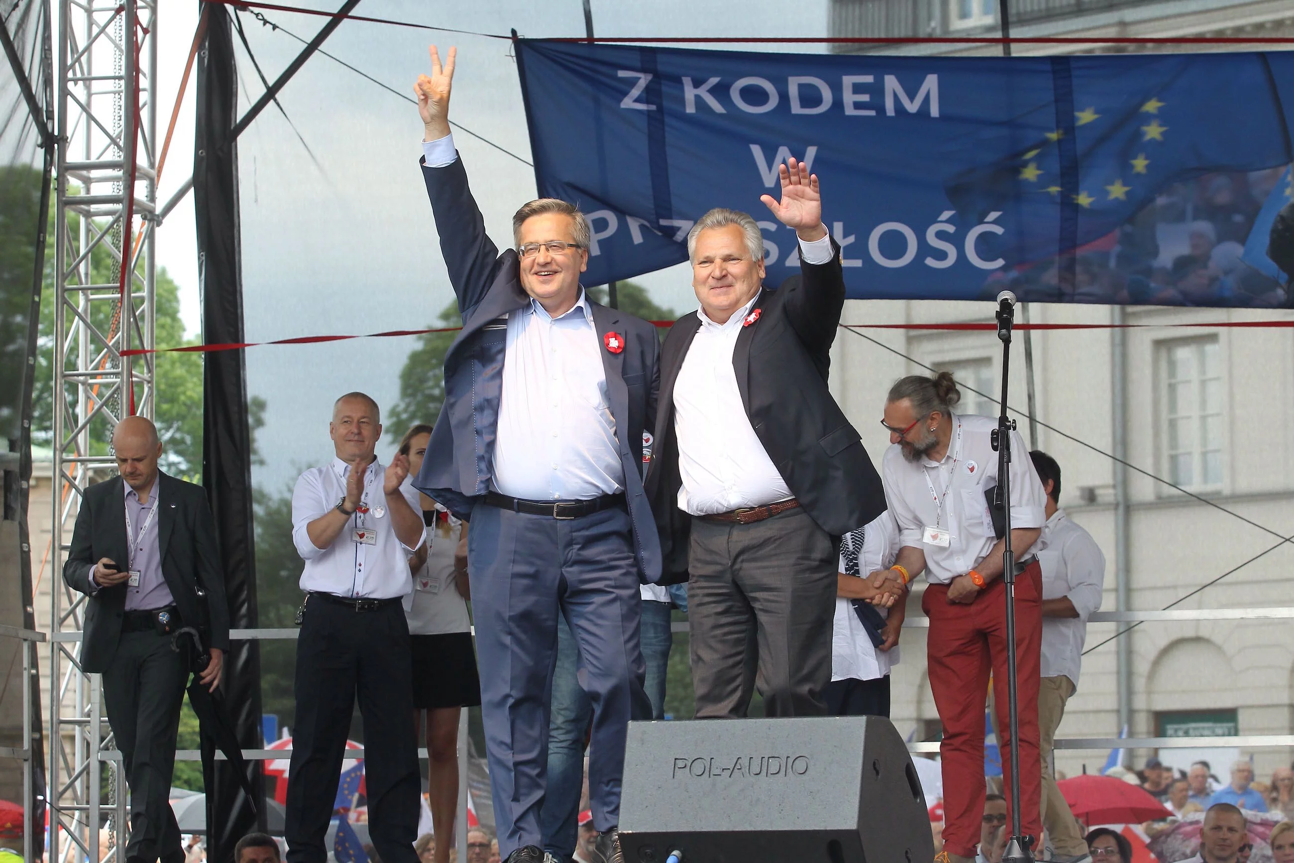 Bronisław Komorowski, Aleksander Kwaśniewski