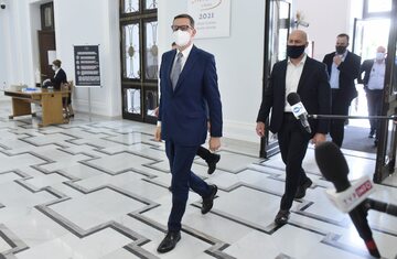 Mateusz Morawiecki przed niejawnym posiedzeniem Sejmu