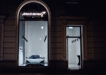 McLaren Warszawa Concept Pop-Up Store w Europejski Boutiques