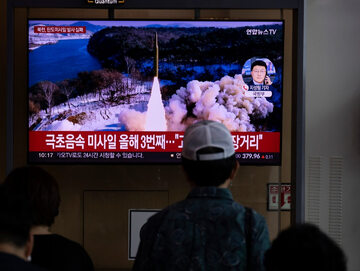 Media w Seulu donosiły o wystrzeleniu pocisku przez Koreę Północną