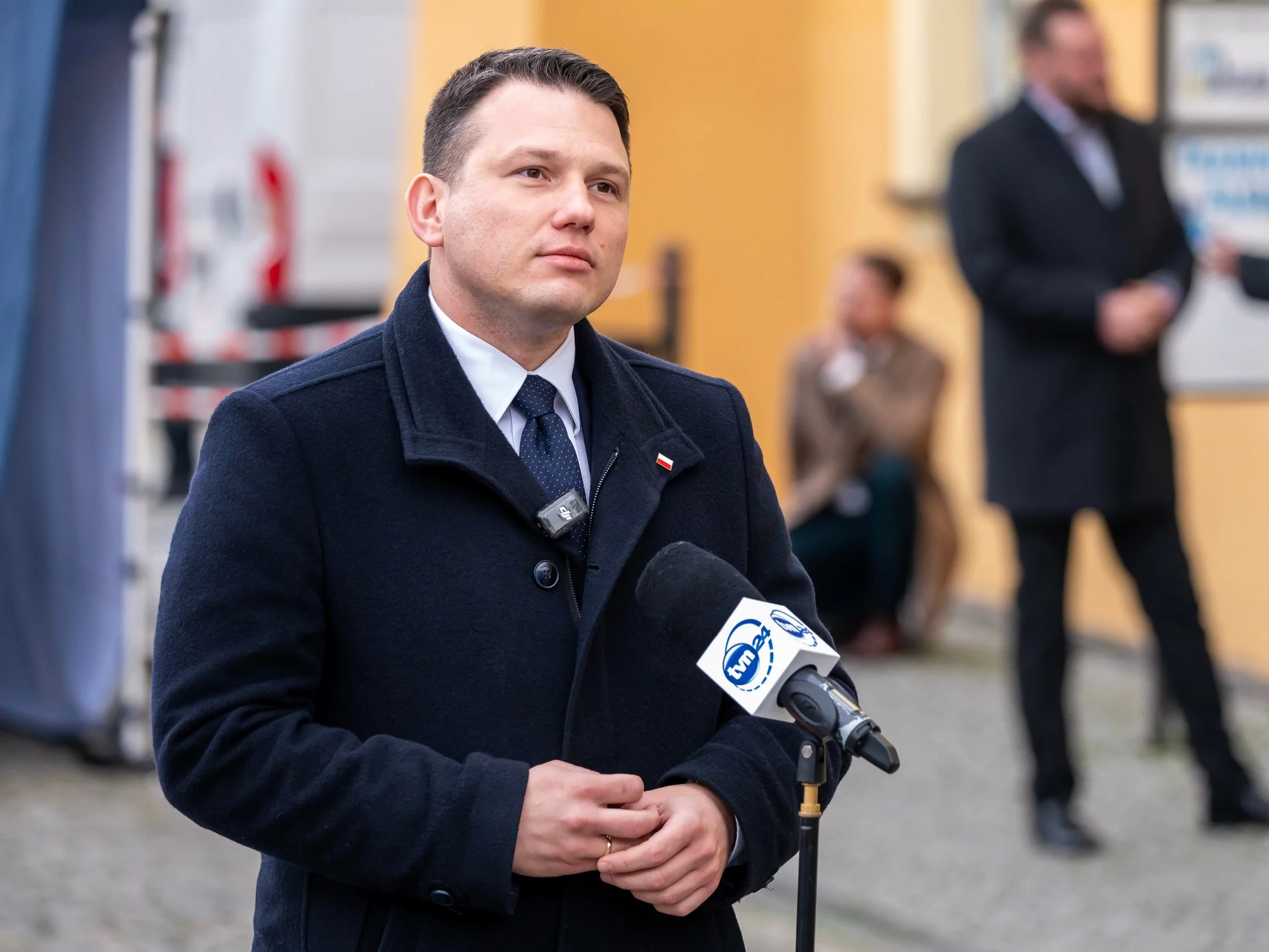 Mentzen reaguje na krytykę po głosowaniu. „Pisowskie przygłupy”