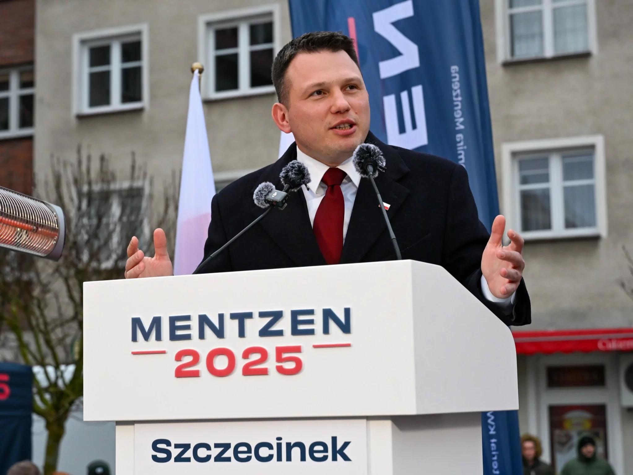 Sławomir Mentzen podczas spotkania z wyborcami