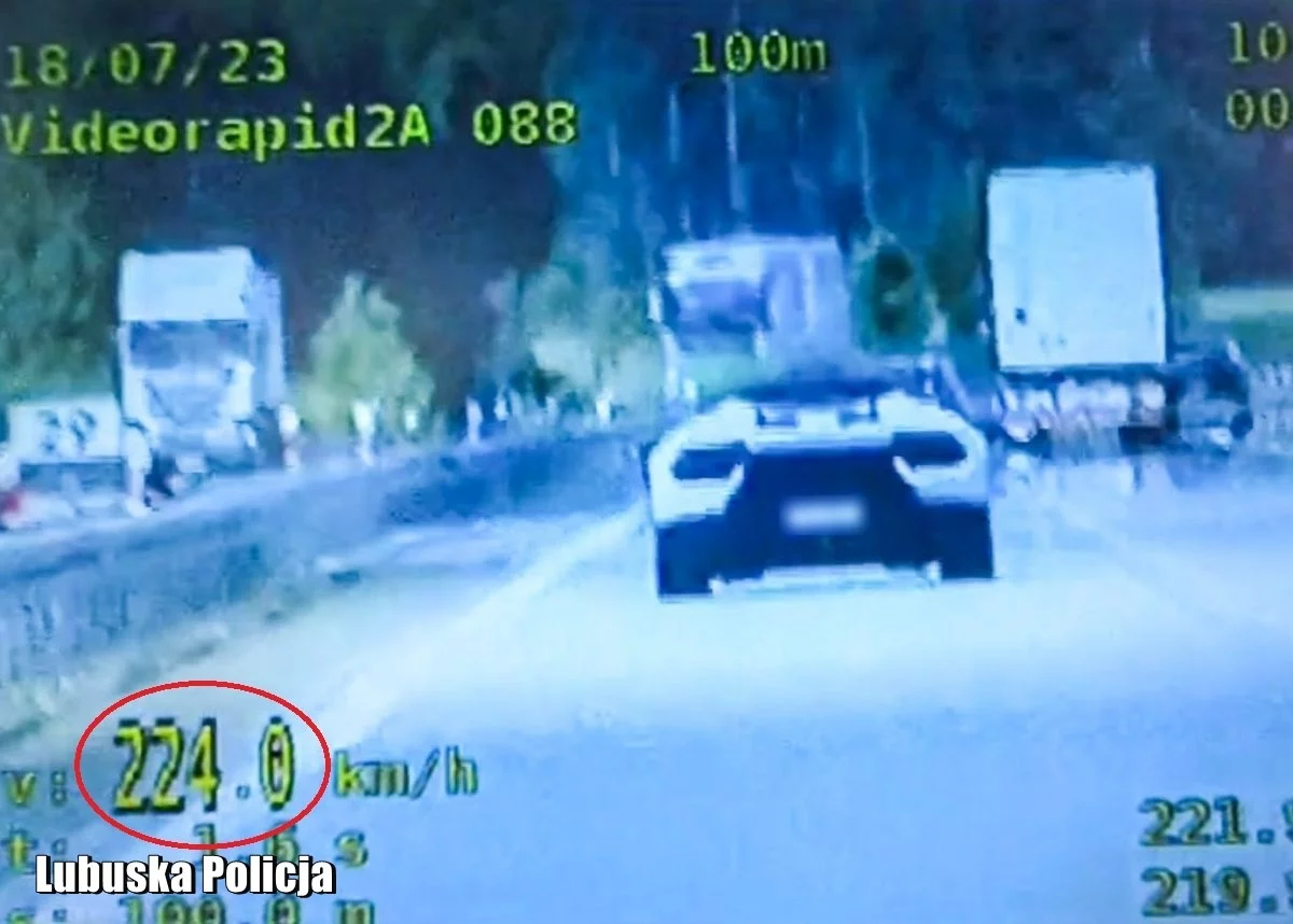 Kierowca Lamborghini Huracana pędzi A2 z prędkością 224 km/h