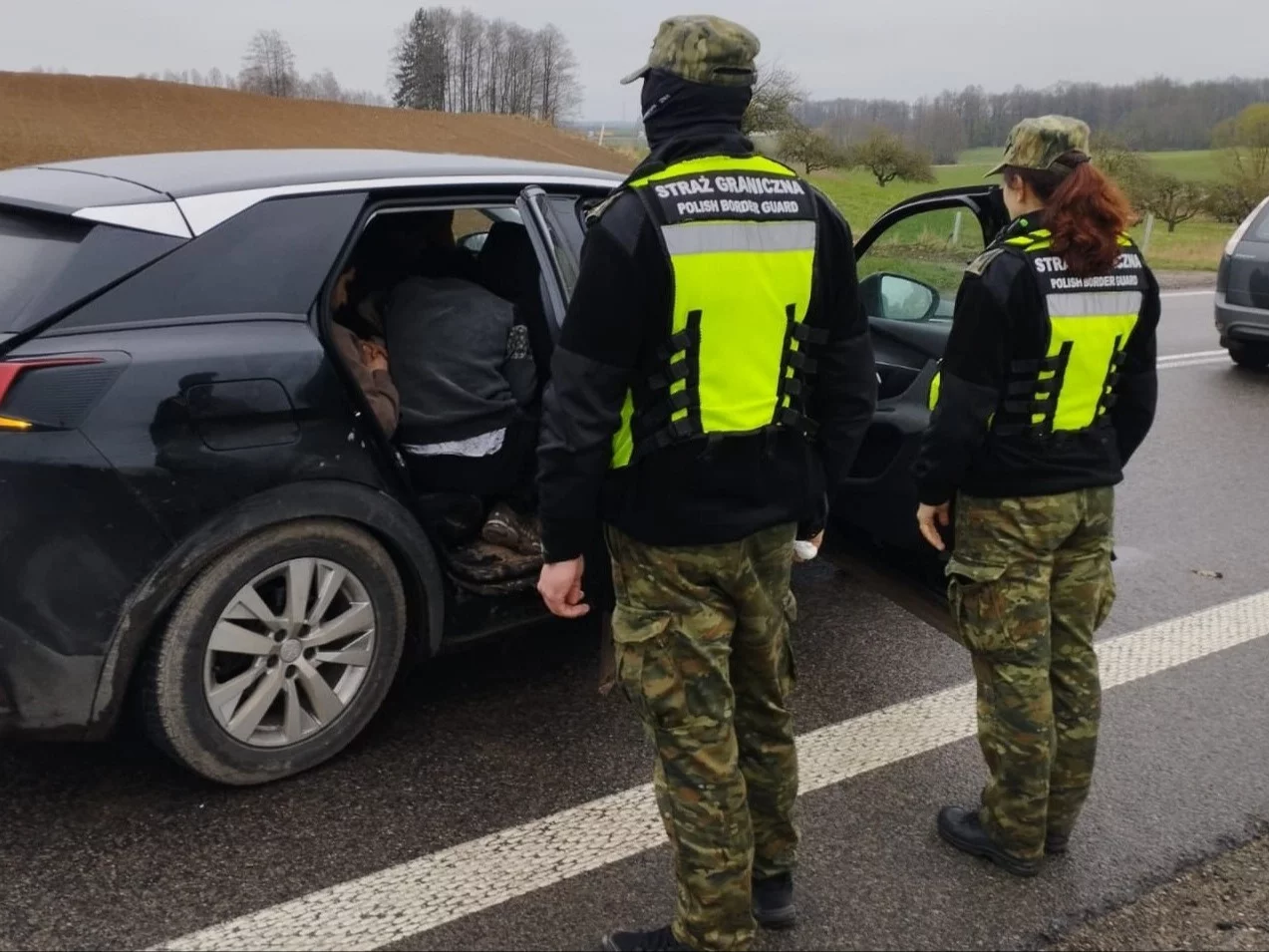 Funkcjonariusze Straży Granicznej