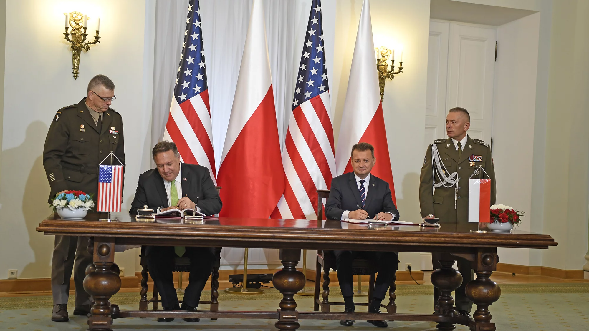 Mike Pompeo i Mariusz Błaszczak