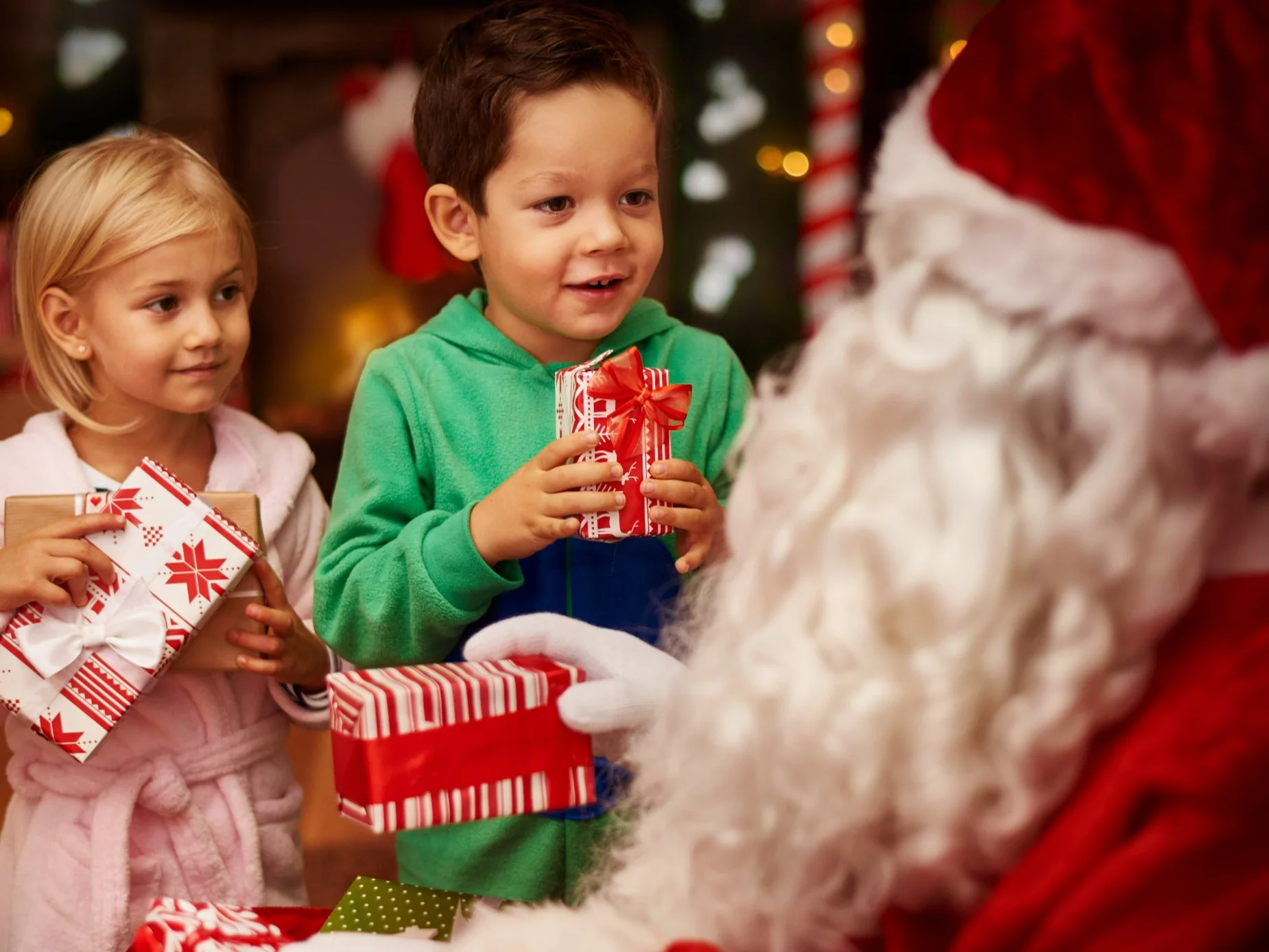 Dzieci i św. Mikołaj