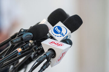 Mikrofon stacji TVN24