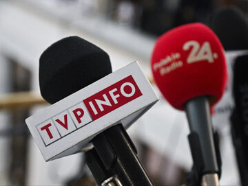 Mikrofon TVP Info i Polskiego Radia 24