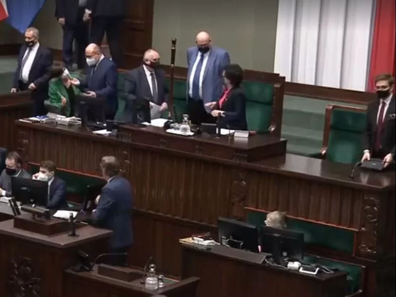 Po głosowaniu ws. lex Kaczyński