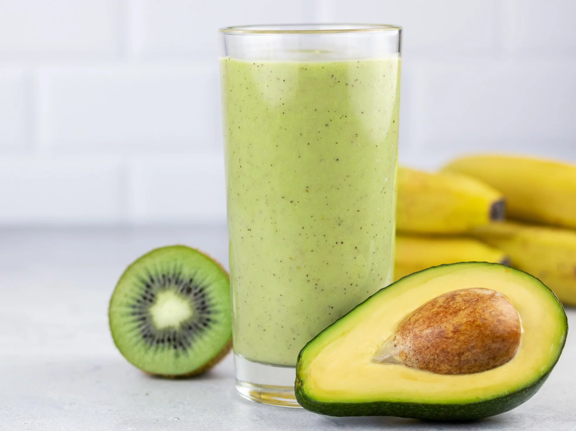 Smoothie z avokado i kiwi