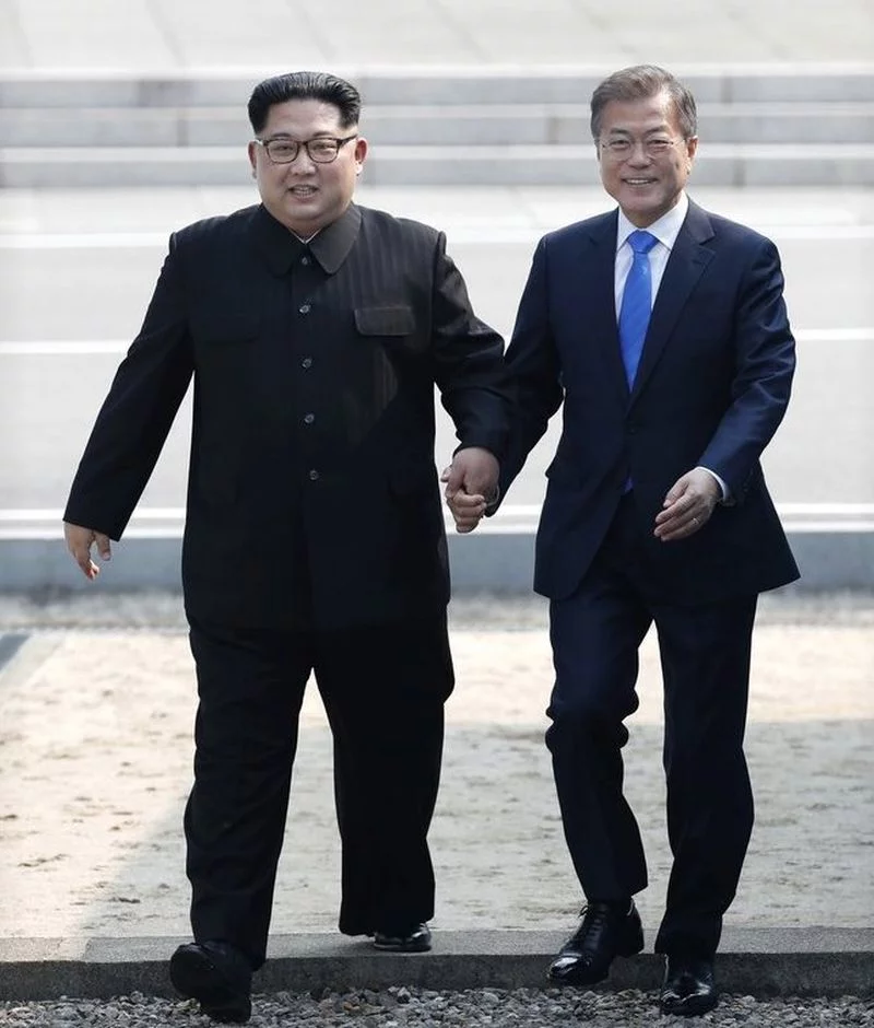 Kim Dzong Un i Moon Jae-in